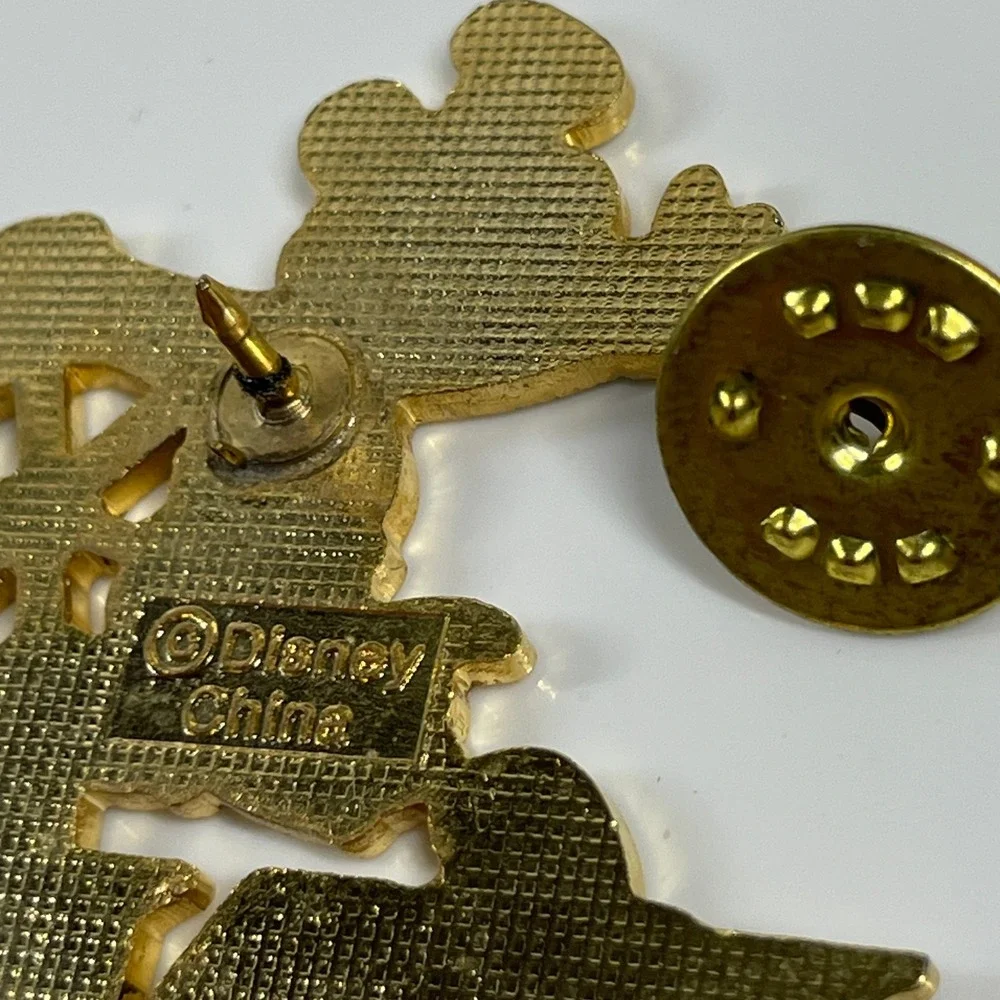 Limited Edition 5000 Disney Magic Cruise Wonder Pin Steamboat Mickey Vintage